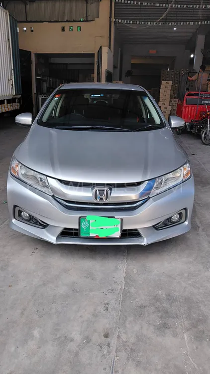 Honda Grace Hybrid 2016 for Sale in Lahore Image-1