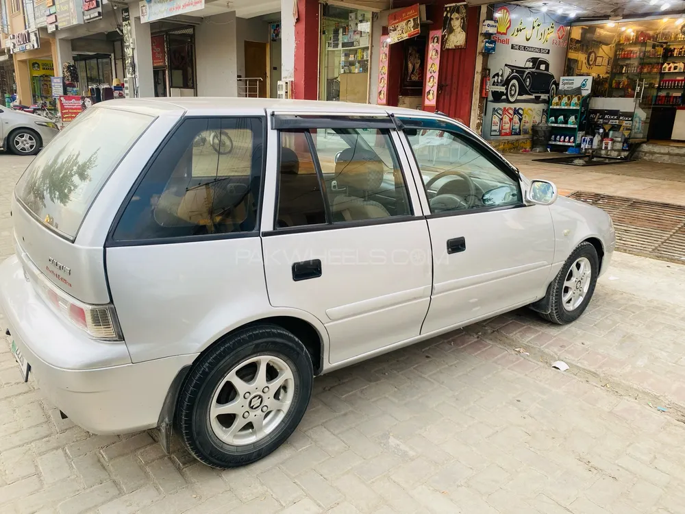 Suzuki Cultus 2017 for Sale in Lahore Image-1