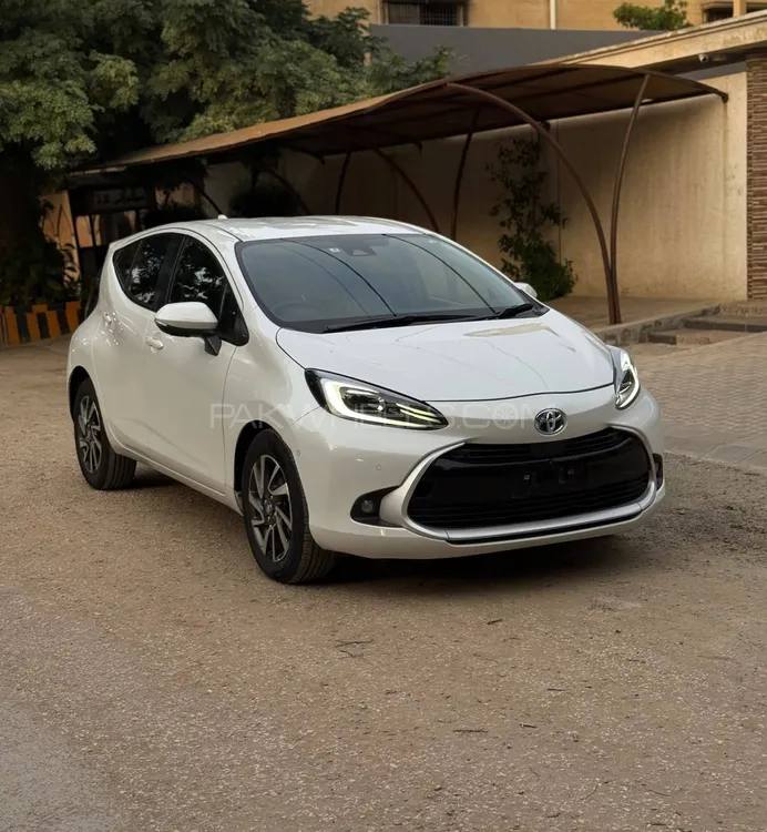 Toyota Aqua 2021 for Sale in Karachi Image-1