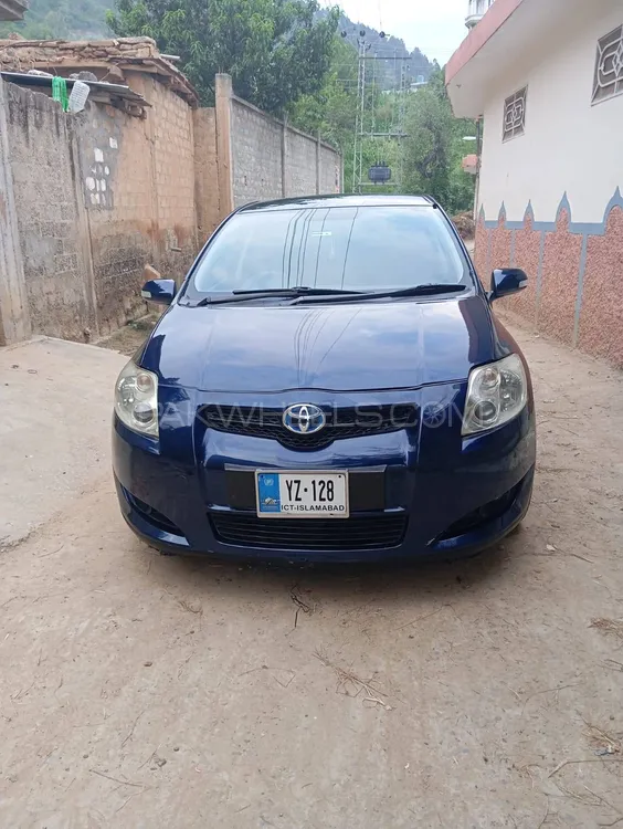 Toyota Auris 2009 for Sale in Mansehra Image-1