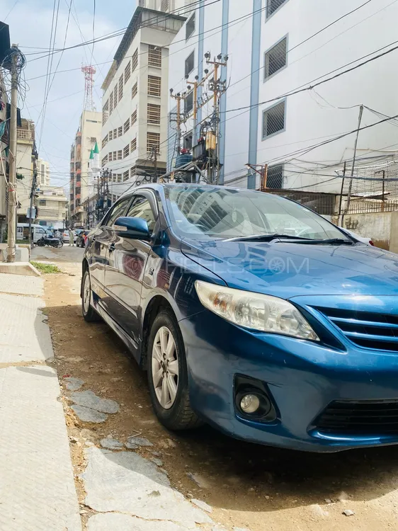 Toyota Corolla 2012 for Sale in Karachi Image-1
