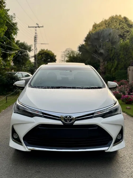 Toyota Corolla 2020 for Sale in Lahore Image-1