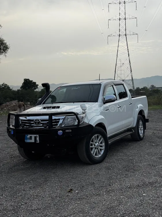 Toyota Hilux 2013 for Sale in Rawalpindi Image-1