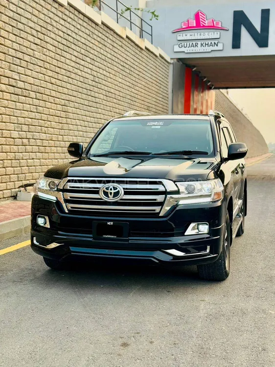 Toyota Land Cruiser 2011 for Sale in Islamabad Image-1
