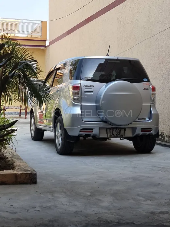Toyota Rush 2010 for Sale in Kharian Image-1