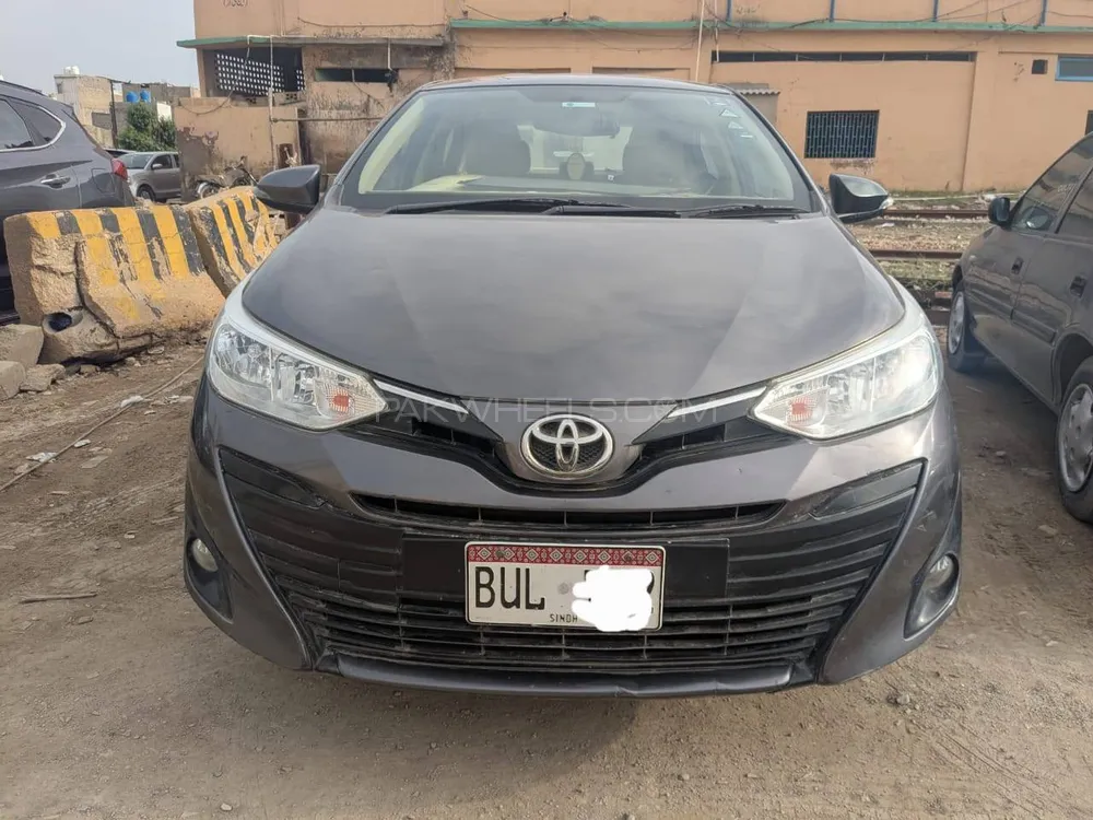 Toyota Yaris Sedan 2021 for Sale in Karachi Image-1