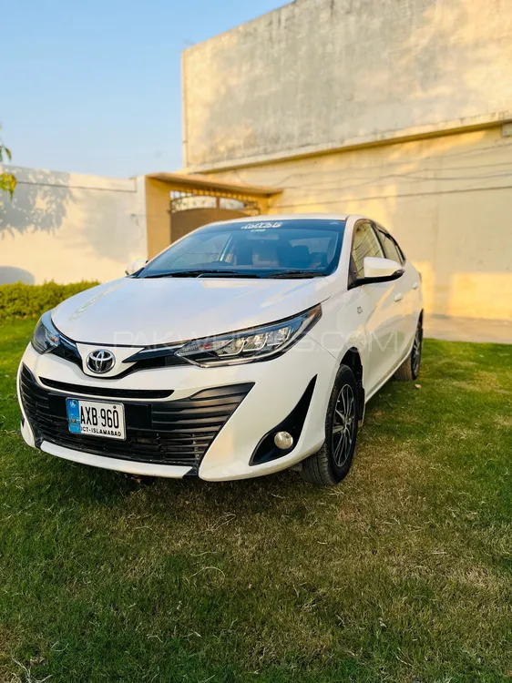 Toyota Yaris Sedan 2022 for Sale in Nowshera Image-1