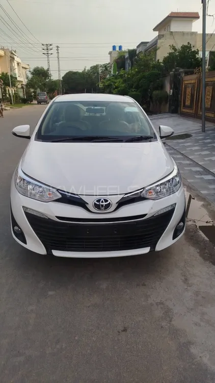 Toyota Yaris Sedan 2023 for Sale in Lahore Image-1