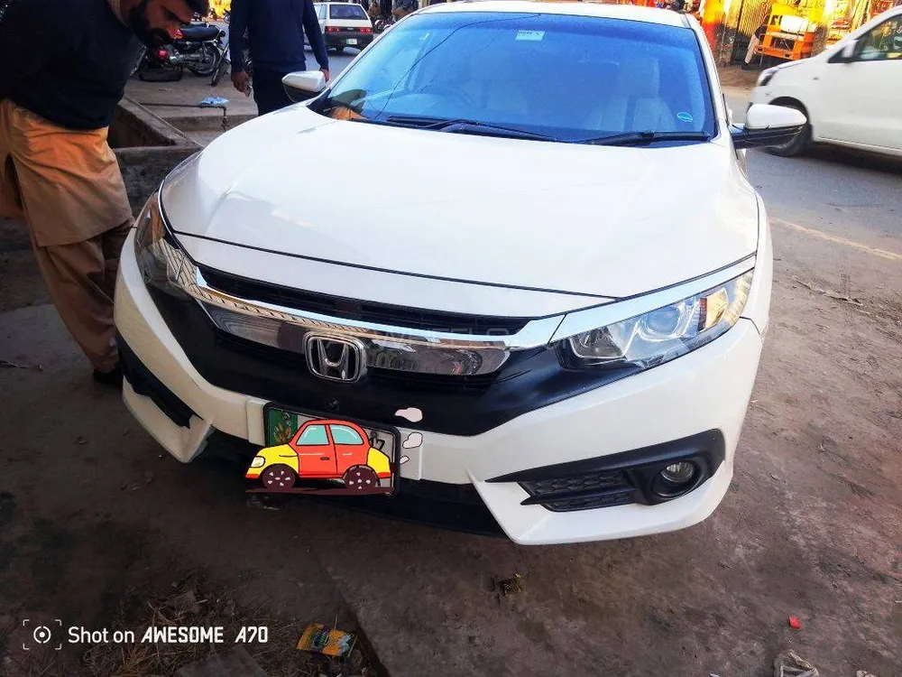 Honda Civic 2017 for Sale in Gujrat Image-1