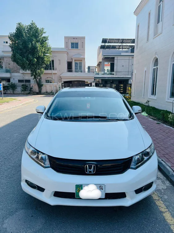 Honda Civic 2014 for Sale in Lahore Image-1
