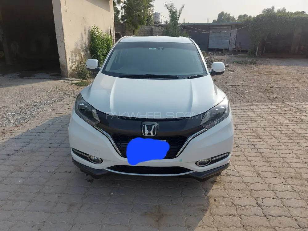 Honda Vezel 2014 for Sale in Islamabad Image-1