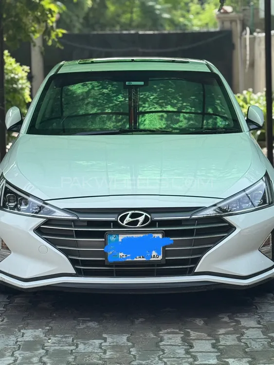 Hyundai Elantra 2023 for Sale in Faisalabad Image-1