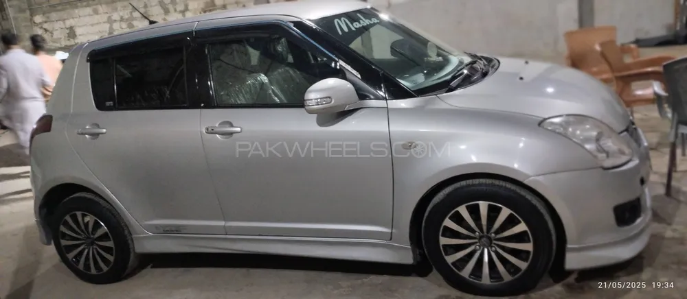 Suzuki Swift 2007 for Sale in Karachi Image-1