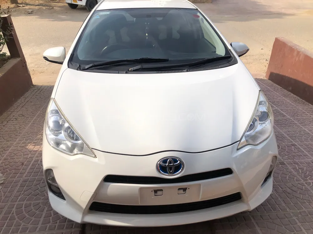 Toyota Aqua 2014 for Sale in Karachi Image-1