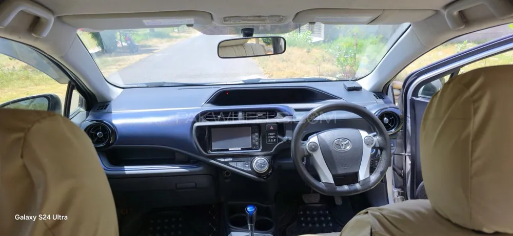 Toyota Aqua 2018 for Sale in Lahore Toyota Aqua 2018 for Sale in Lahore Image-10