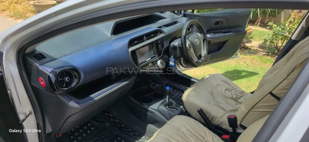 Toyota Aqua 2018 for Sale in Lahore Toyota Aqua 2018 for Sale in Lahore Image-12