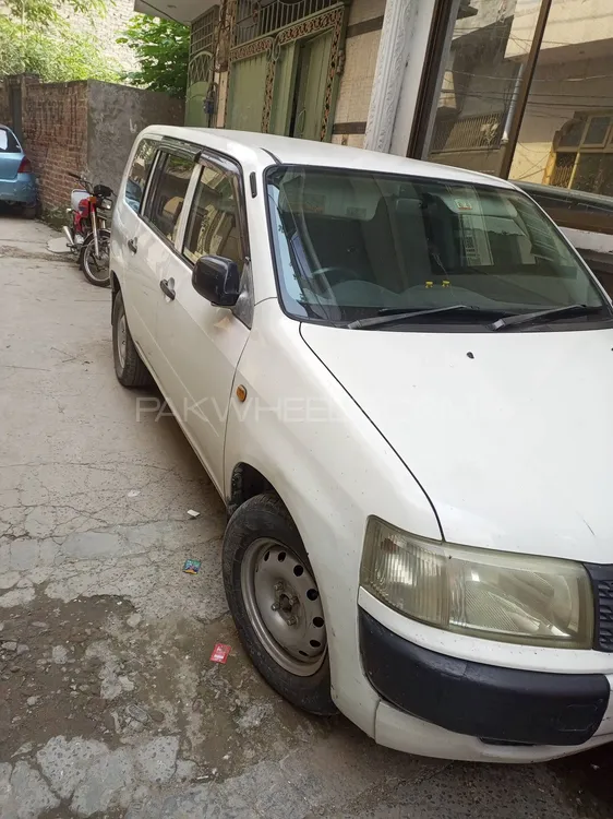 Toyota Probox 2013 for Sale in Lahore Image-1