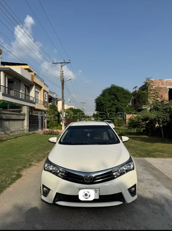 Toyota Corolla 2017 for Sale in Lahore Image-1
