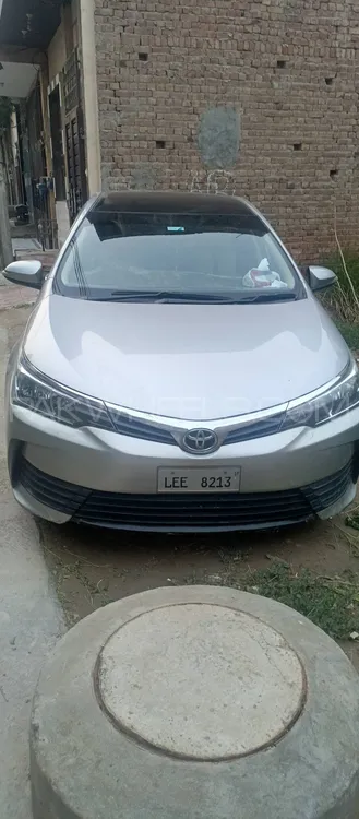 Toyota Corolla 2019 for Sale in Faisalabad Image-1