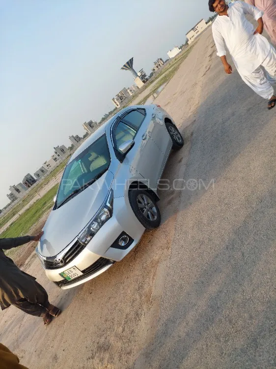 Toyota Corolla 2017 for Sale in Shorkot Cantt Image-1