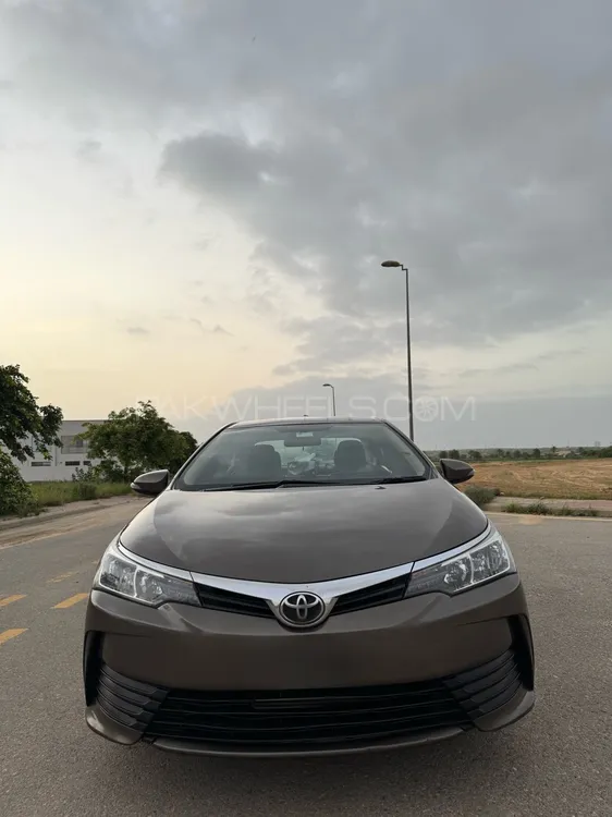 Toyota Corolla 2019 for Sale in Karachi Image-1