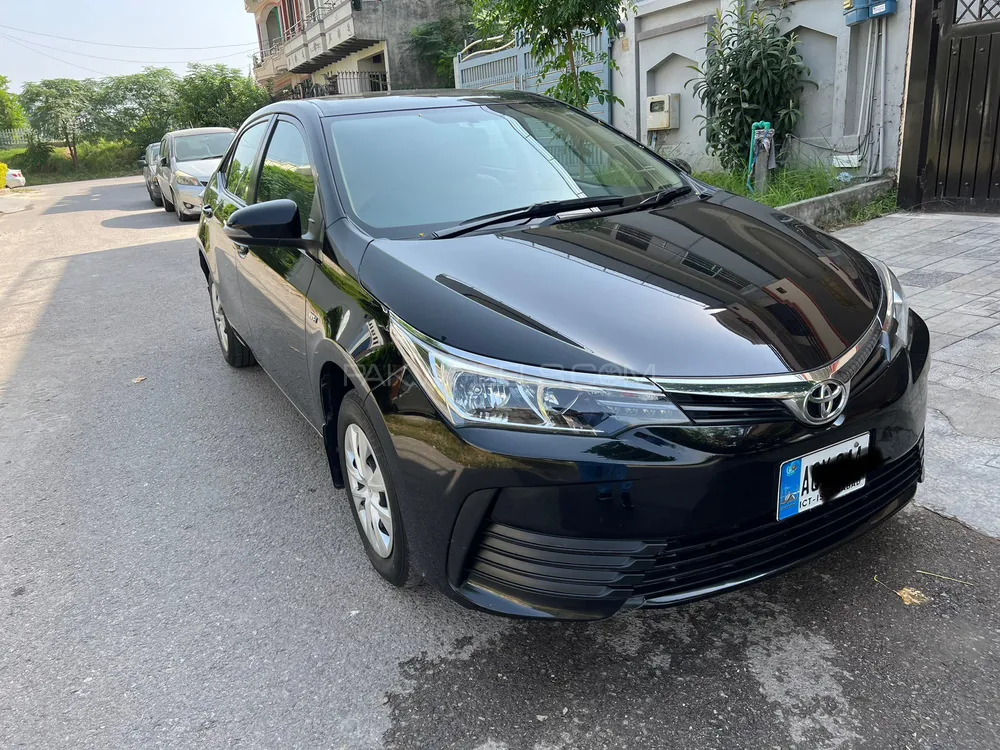 Toyota Corolla 2020 for Sale in Islamabad Image-1