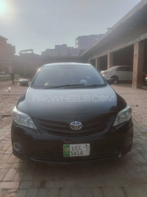 Toyota Corolla 2012 for Sale in Lahore Image-1