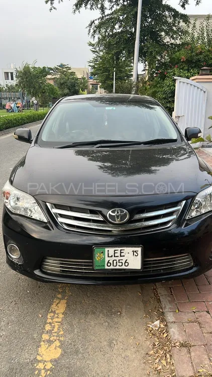 Toyota Corolla 2013 for Sale in Lahore Image-1