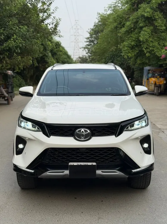 Toyota Fortuner 2023 for Sale in Lahore Image-1
