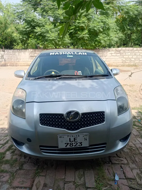 Toyota Vitz 2006 for Sale in Islamabad Image-1