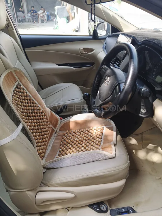 Toyota Yaris Hatchback 2021 for Sale in Lahore Image-1