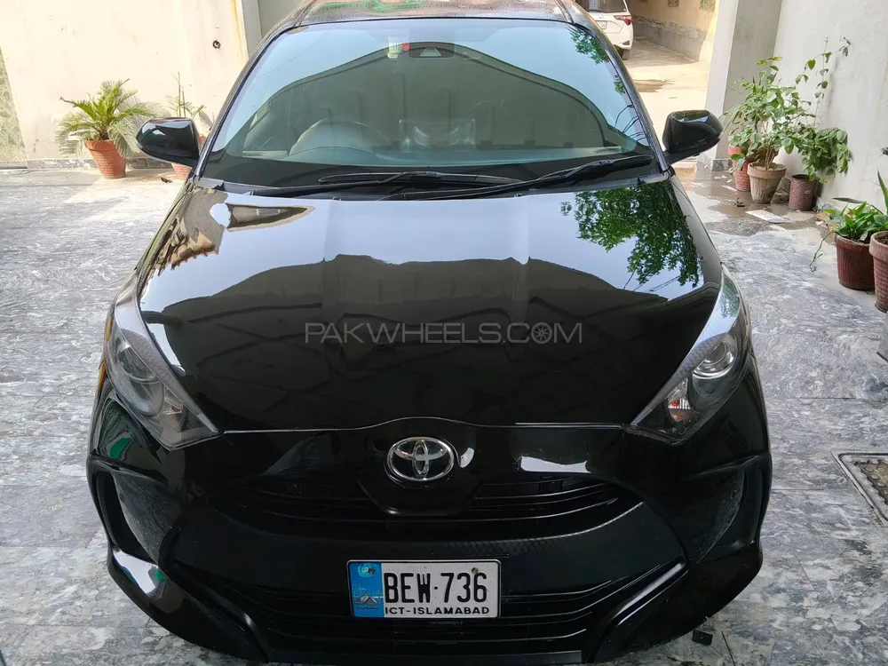 Toyota Yaris Hatchback 2020 for Sale in Lahore Image-1