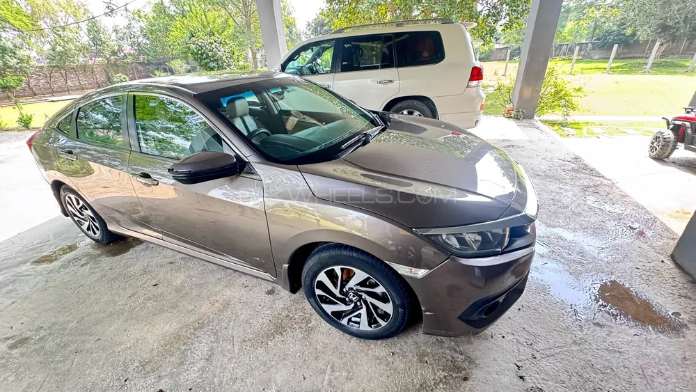 Honda Civic 2018 for Sale in Lahore Image-1