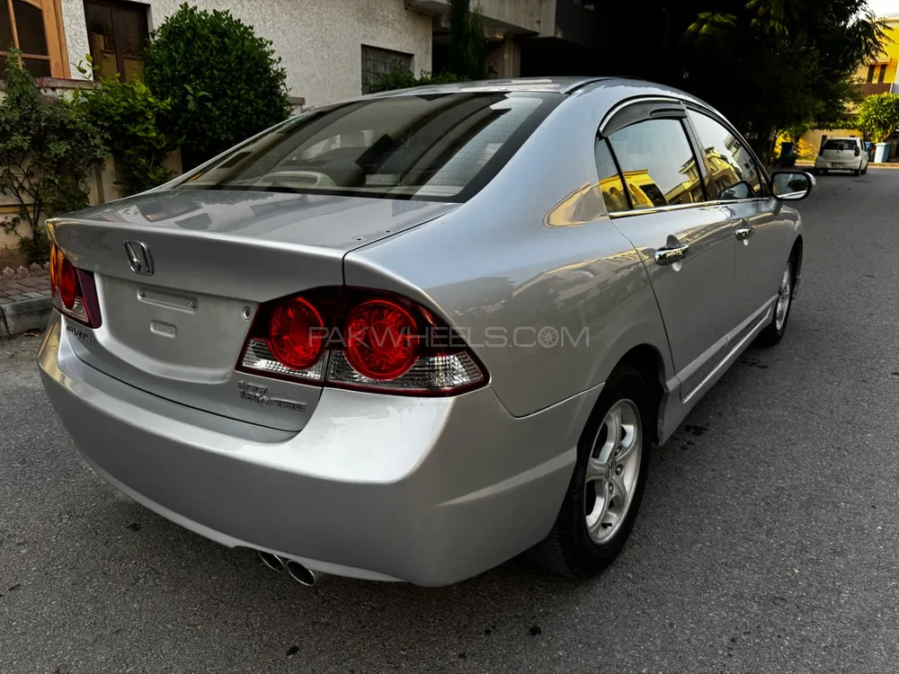Honda Civic 2011 for Sale in Islamabad Image-1