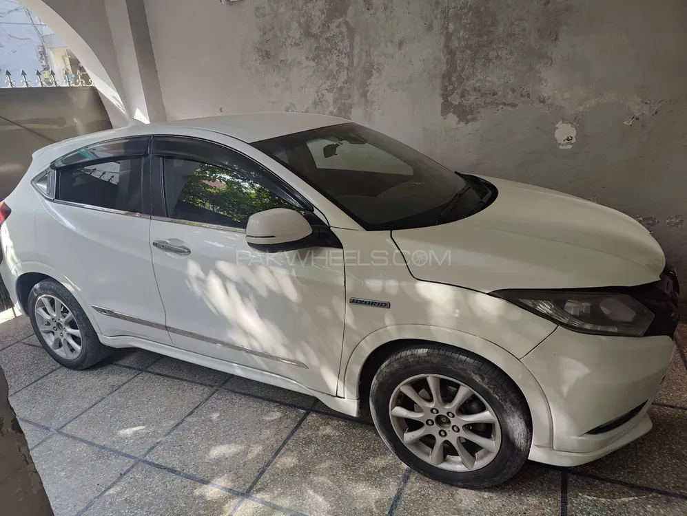 Honda Vezel 2019 for Sale in Lahore Image-1