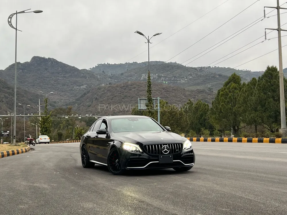 Mercedes Benz C Class 2020 for Sale in Islamabad Image-1