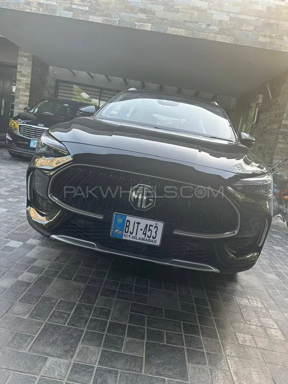 MG HS 2025 for Sale in Faisalabad Image-1