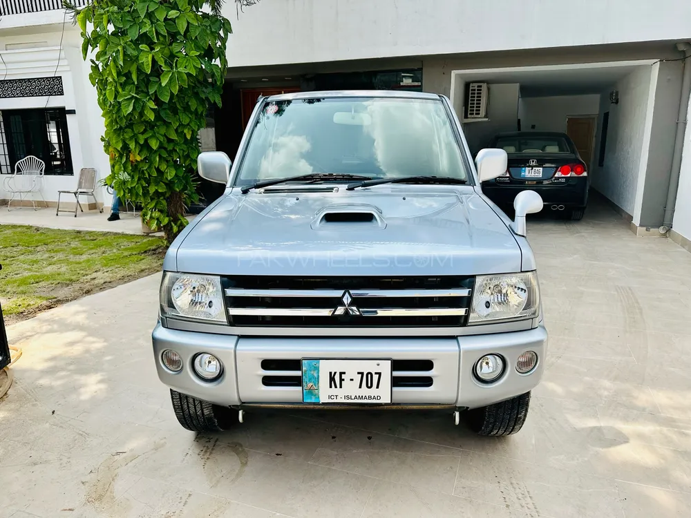 Mitsubishi Pajero Mini 2006 for Sale in Islamabad Image-1