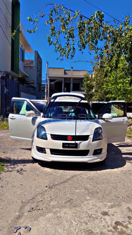 Suzuki Swift 2012 for Sale in Peshawar Image-1