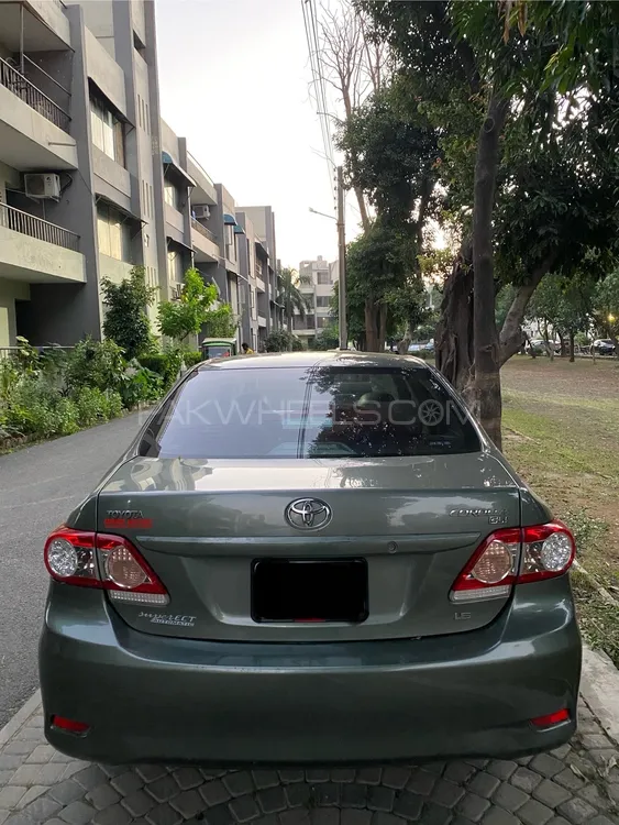 Toyota Corolla 2012 for Sale in Lahore Image-1
