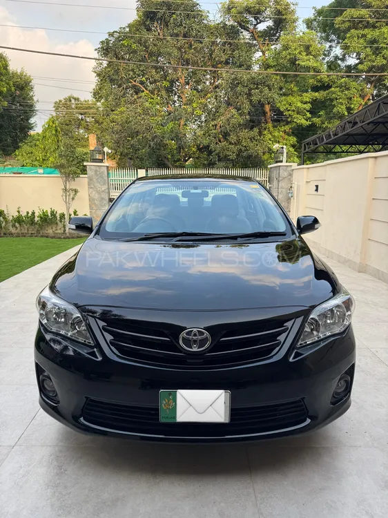 Toyota Corolla 2014 for Sale in Lahore Image-1