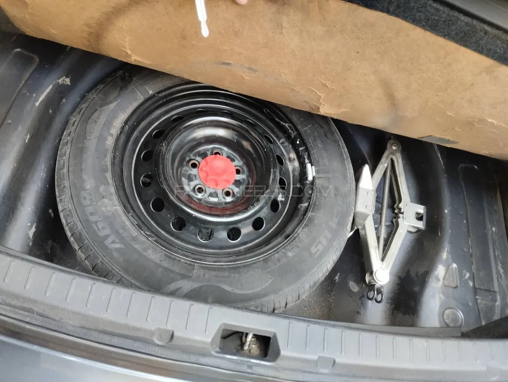 Toyota Corolla 2011 for Sale in Lahore Toyota Corolla 2011 for Sale in Lahore Image-5