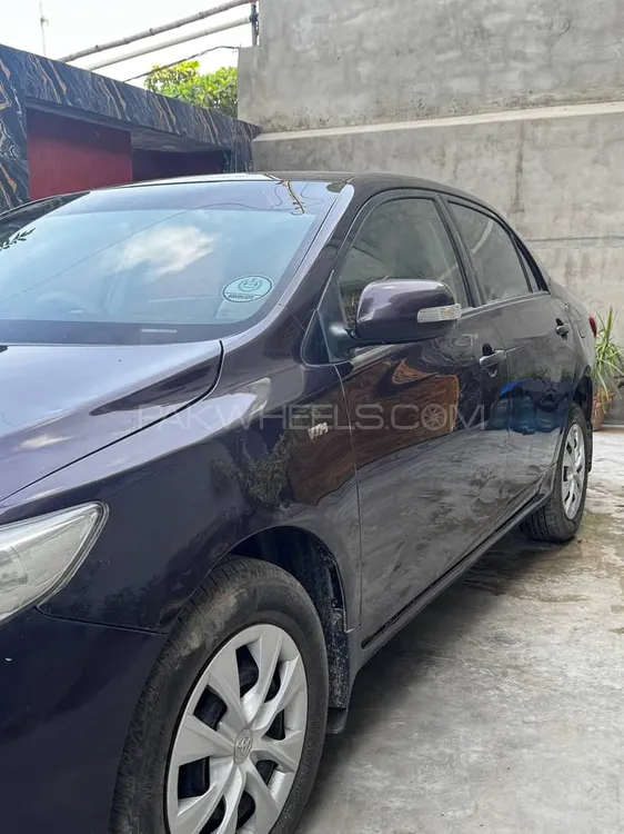 Toyota Corolla 2013 for Sale in Karachi Image-1