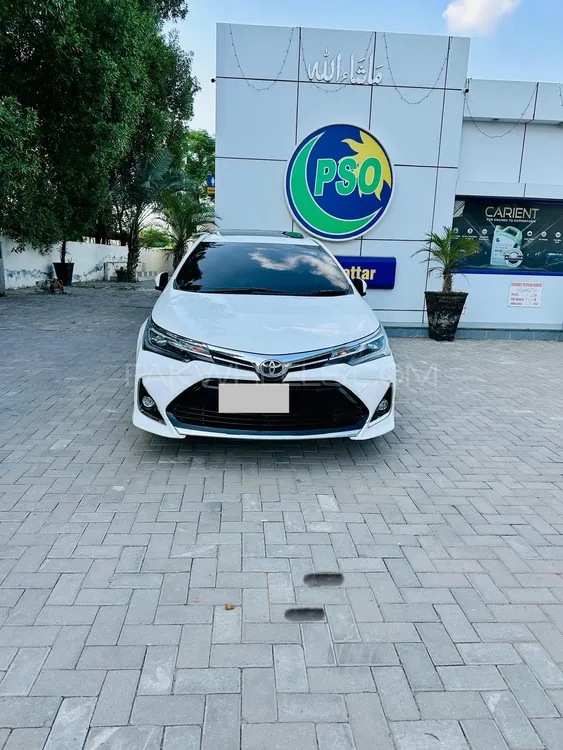 Toyota Corolla 2021 for Sale in Lahore Image-1