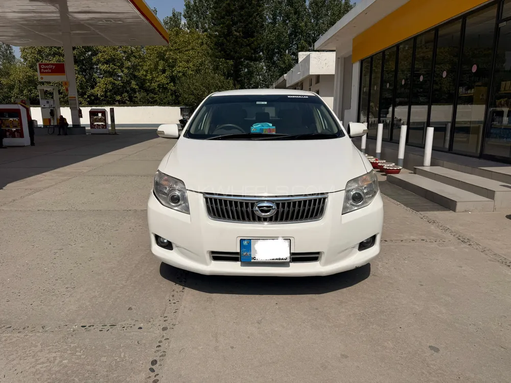 Toyota Corolla Axio 2007 for Sale in Peshawar Image-1