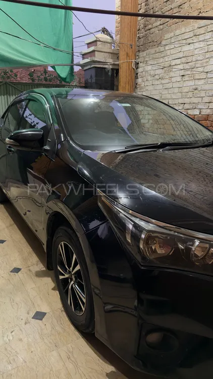 Toyota Corolla 2016 for Sale in Chiniot Image-1