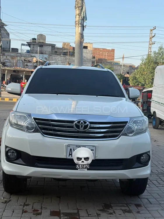 Toyota Fortuner 2013 for Sale in Lahore Image-1