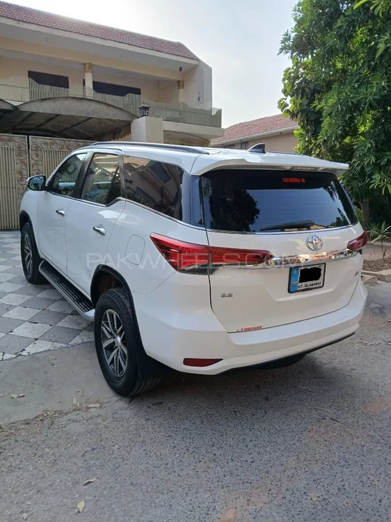 Toyota Fortuner 2018 for Sale in Islamabad Image-1