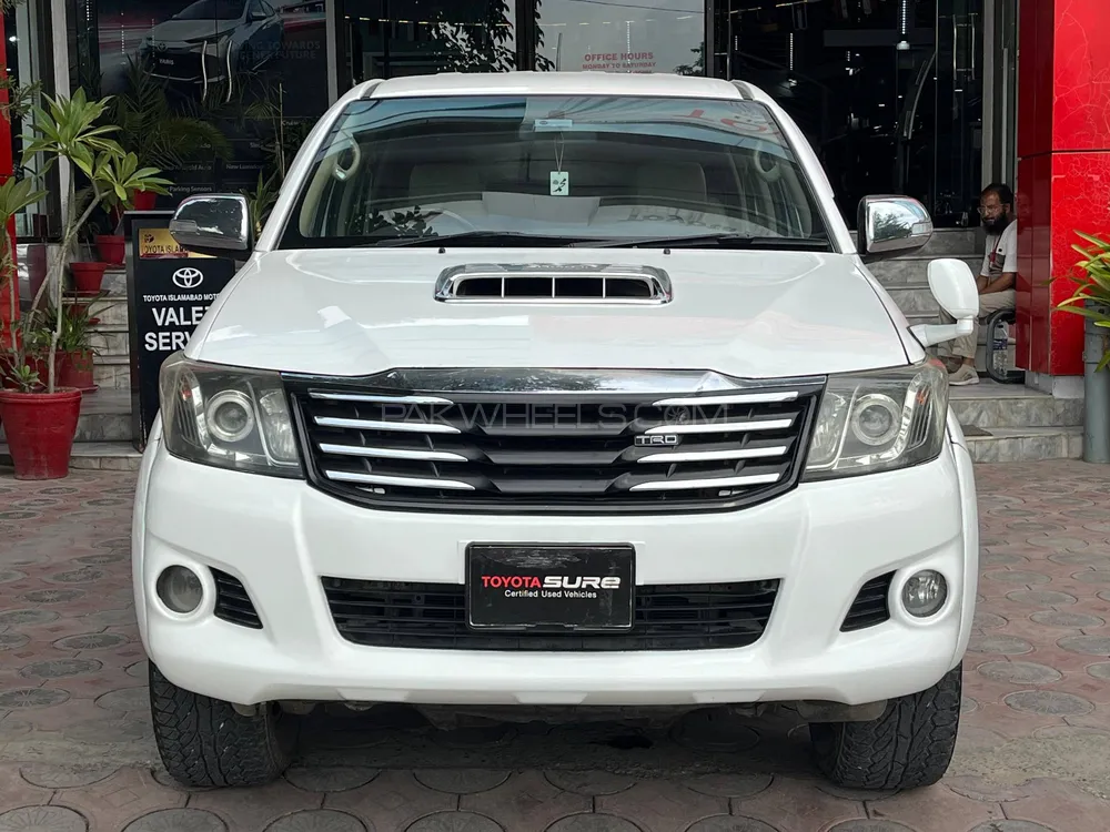 Toyota Hilux 2012 for Sale in Islamabad Image-1