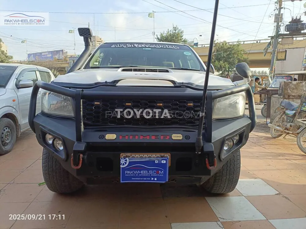 ٹویوٹا ہائیلکس 2013 for Sale in کراچی Image-1